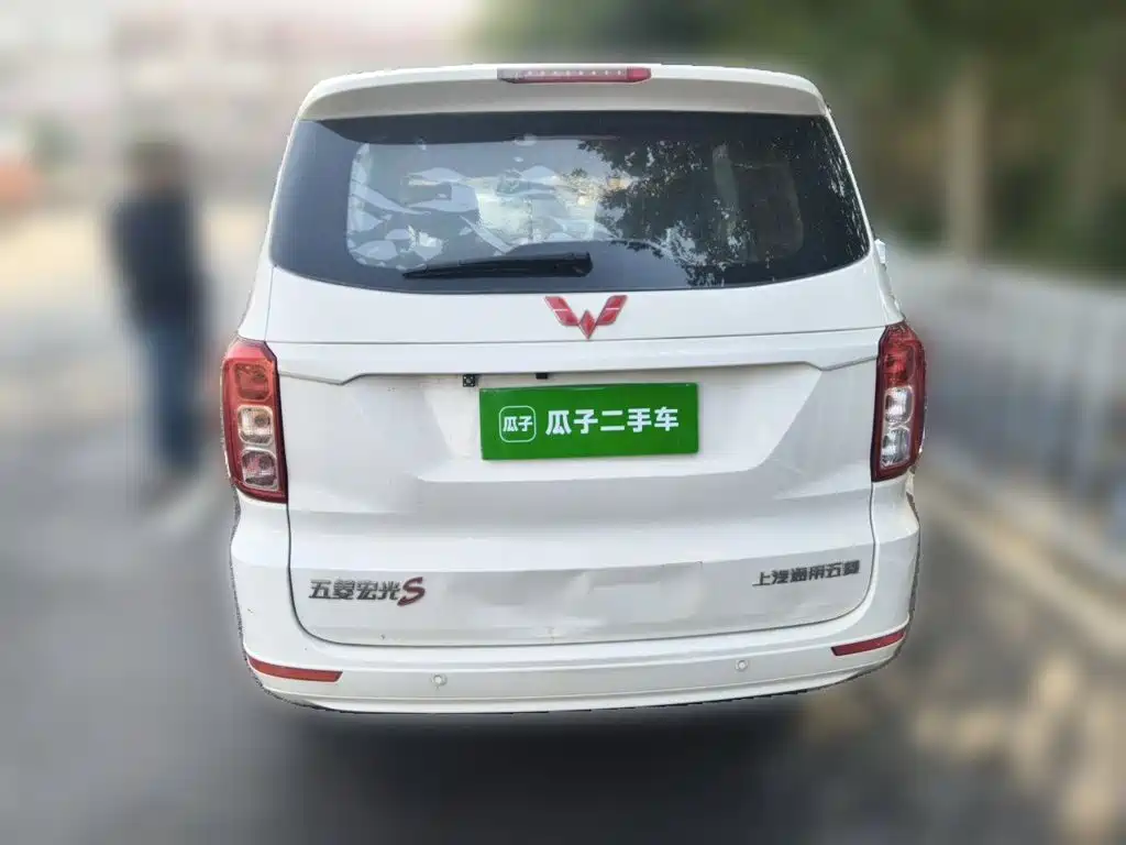 Wuling Hongguang — миниатюра 5