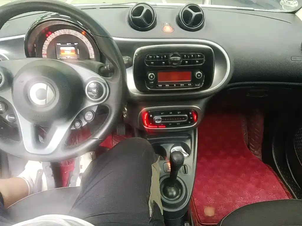 smart Smart Fortwo — миниатюра 10