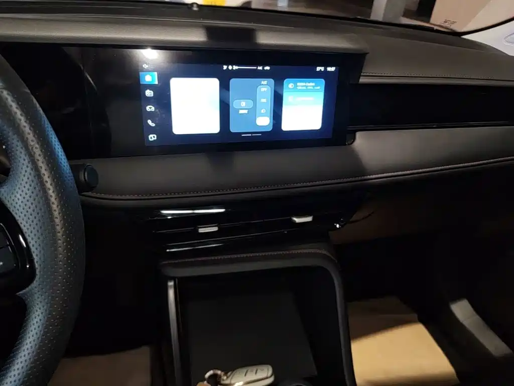 Roewe i5 — миниатюра 13