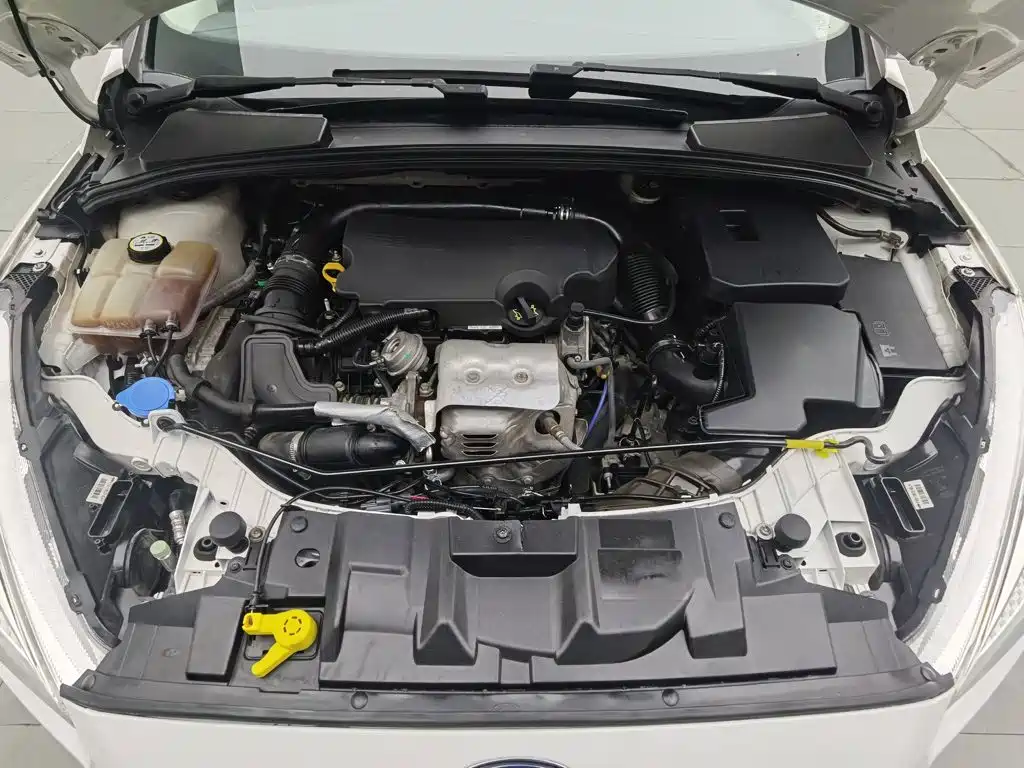 Ford Focus — миниатюра 6