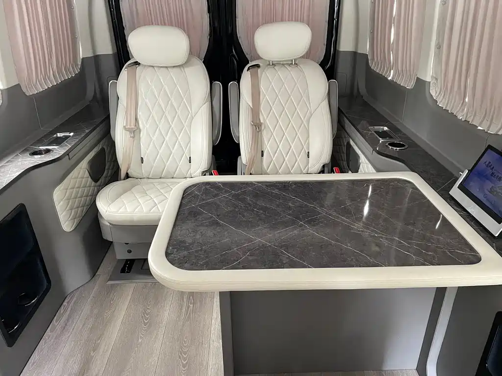 Maxus V90 — миниатюра 18