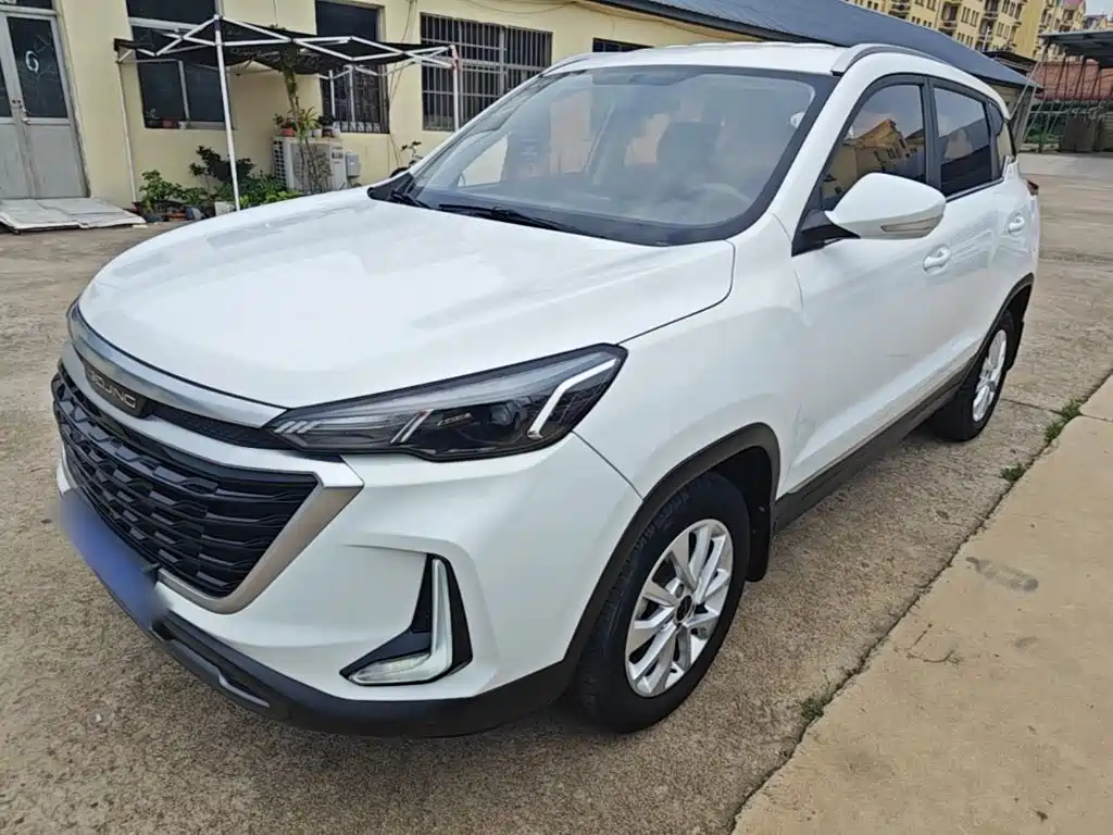 BAIC X3 — миниатюра 2
