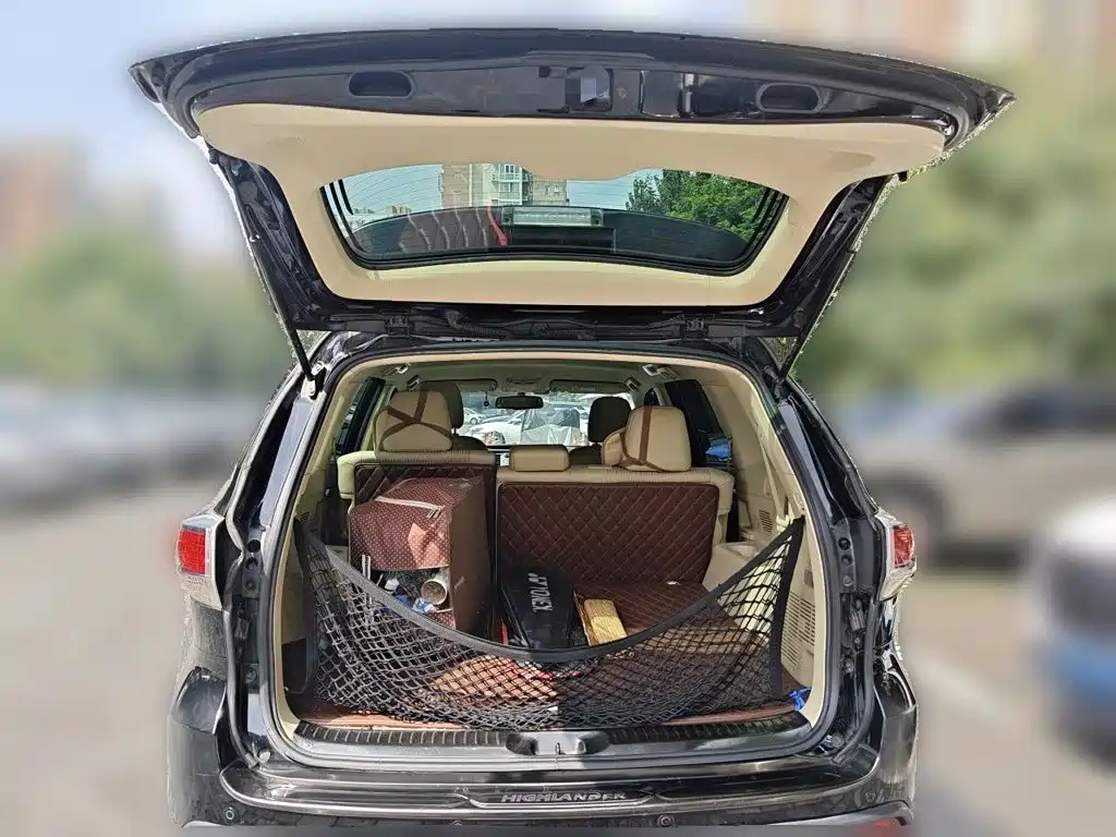 Toyota Highlander — миниатюра 20