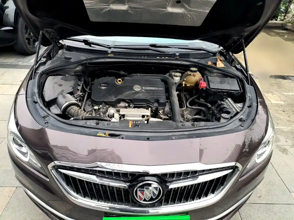 Buick LaCrosse — миниатюра 20