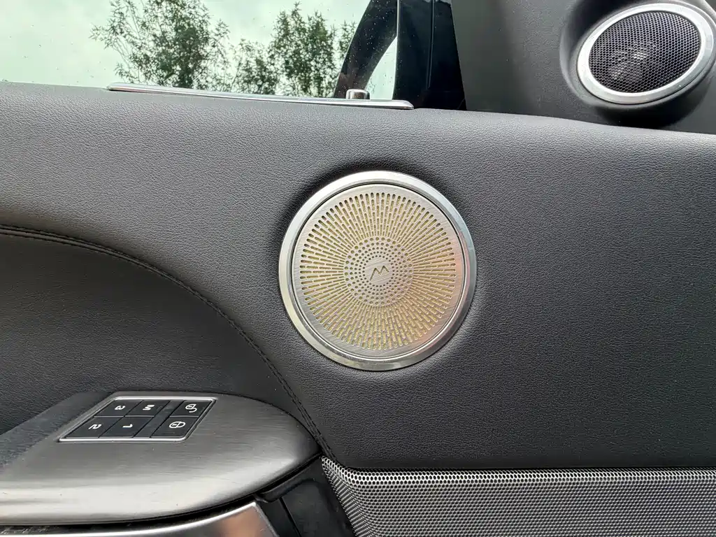 Land Rover Sport — миниатюра 18