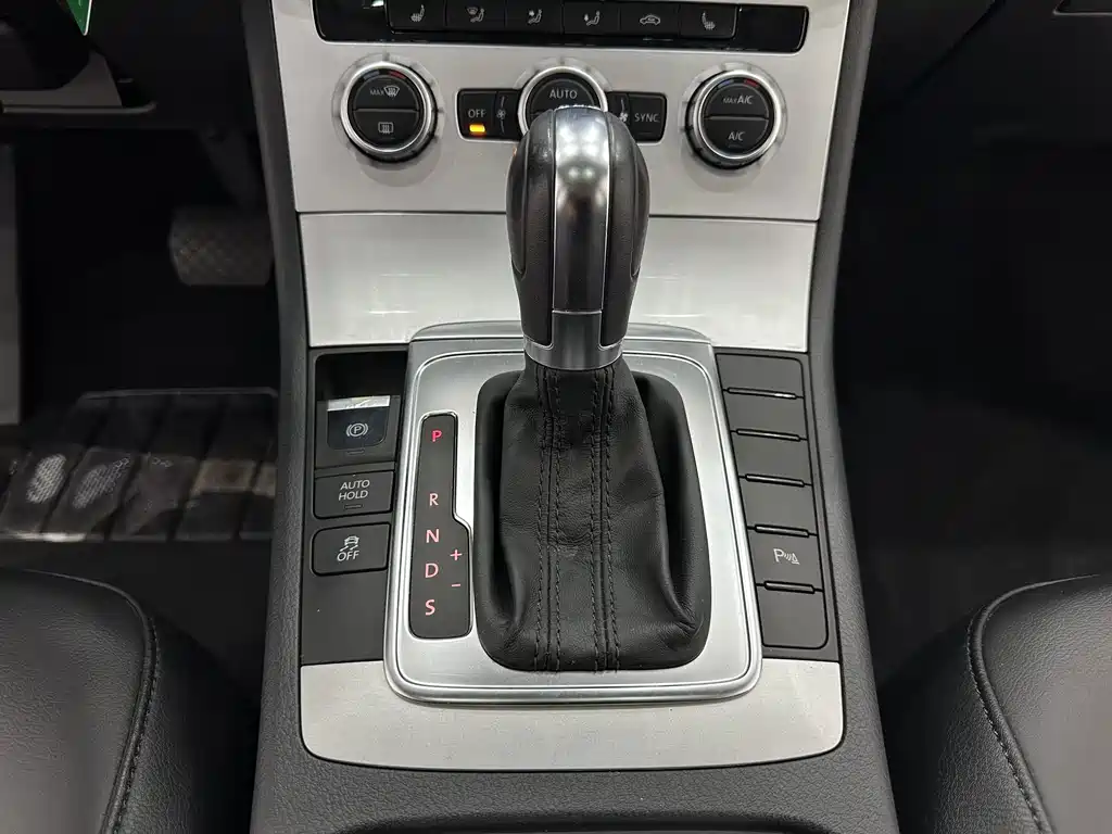 Volkswagen Magotan — миниатюра 8