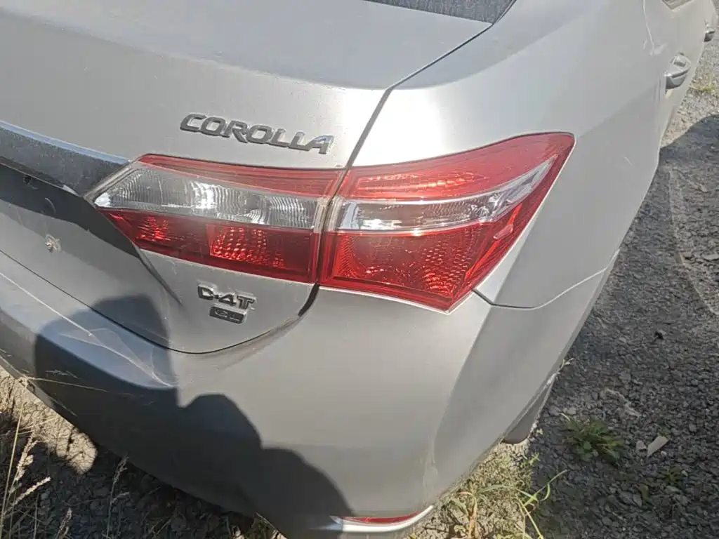 Toyota Corolla — миниатюра 8