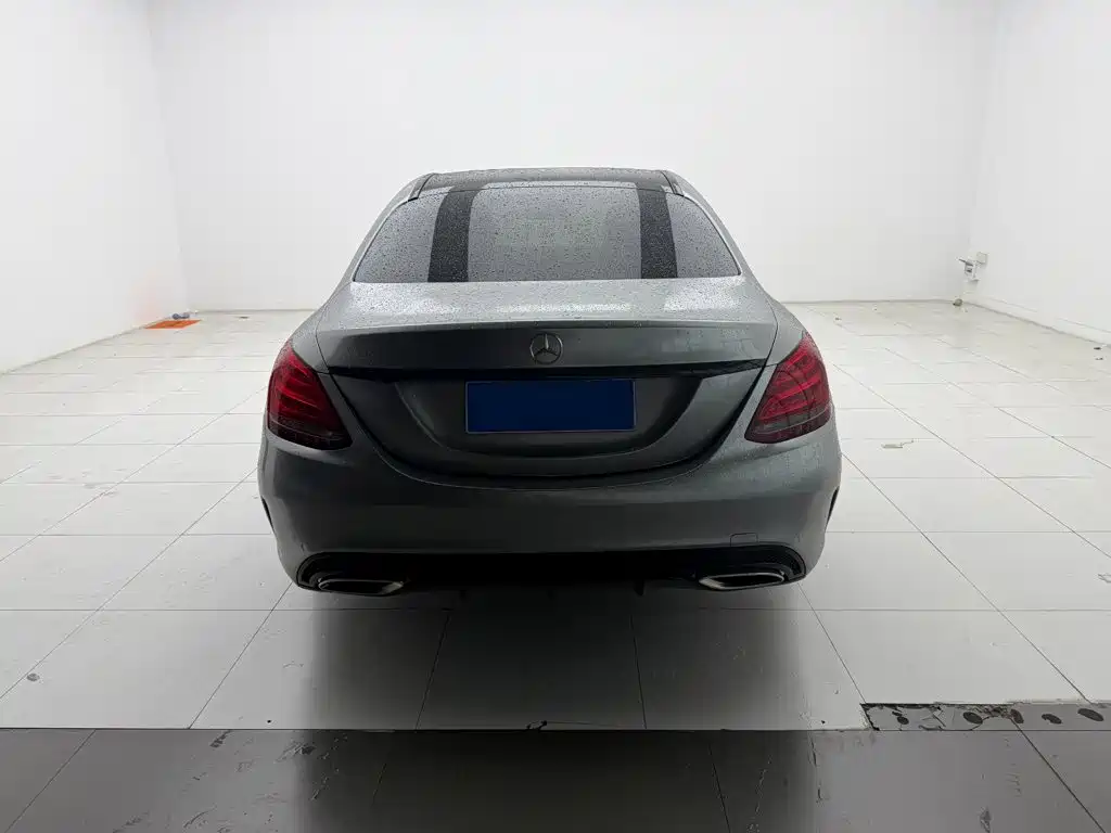 Mercedes-Benz C-Class — миниатюра 8