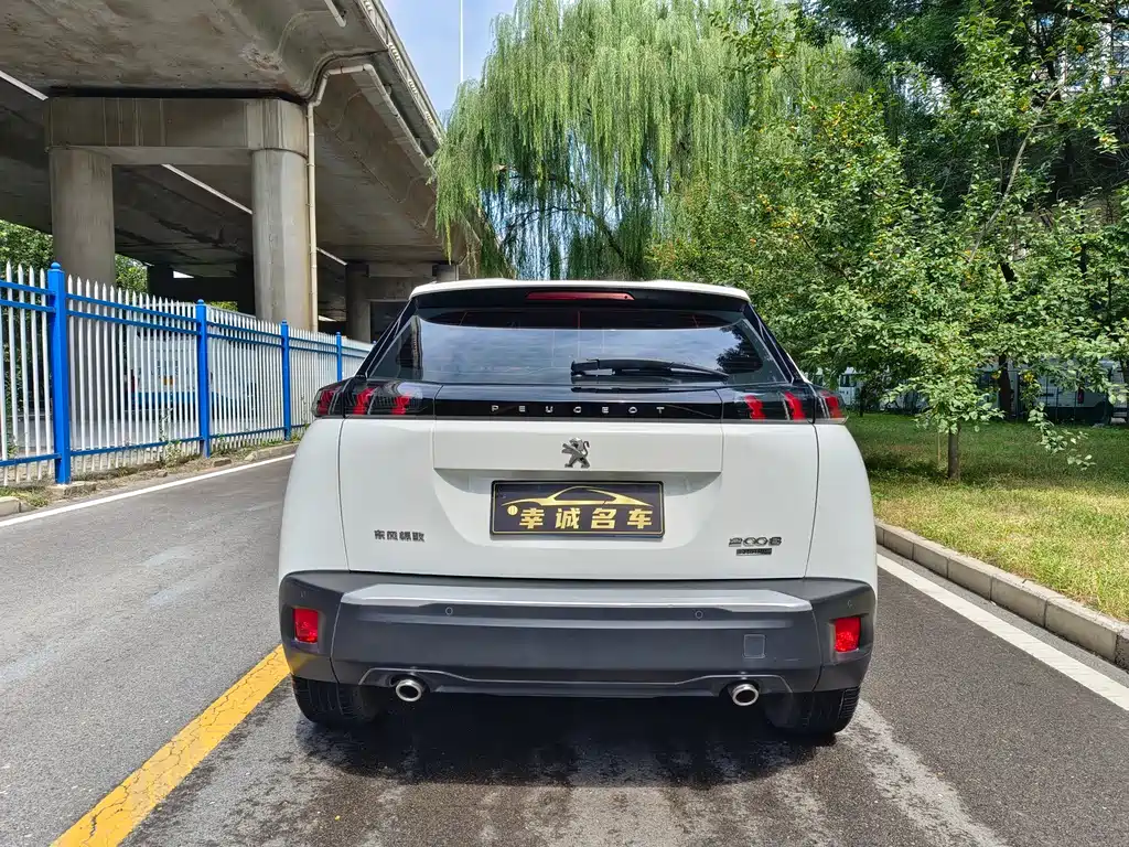 Peugeot 2008 — миниатюра 6