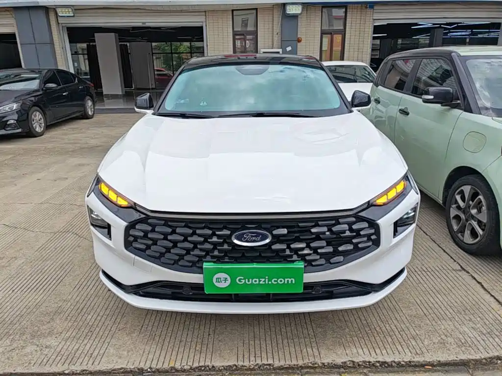 Ford Mondeo — миниатюра 3