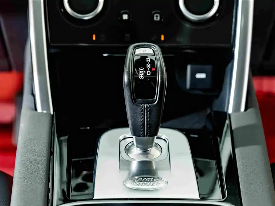 Land Rover Discovery Sport — миниатюра 14
