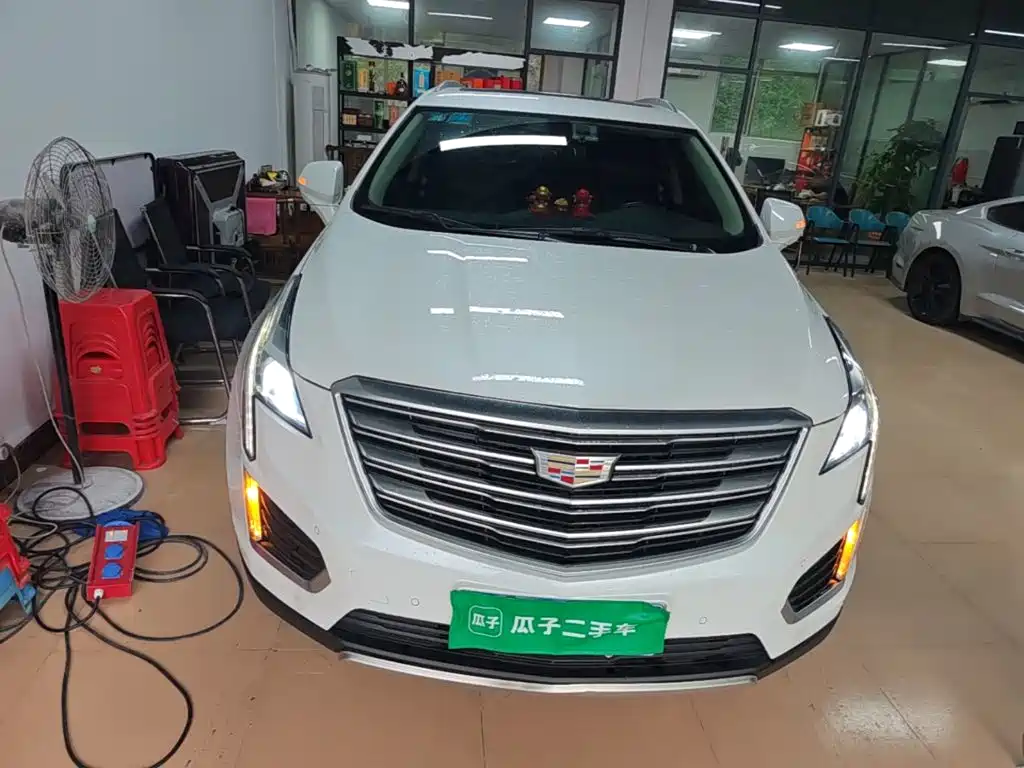 Cadillac XT5 — миниатюра 3
