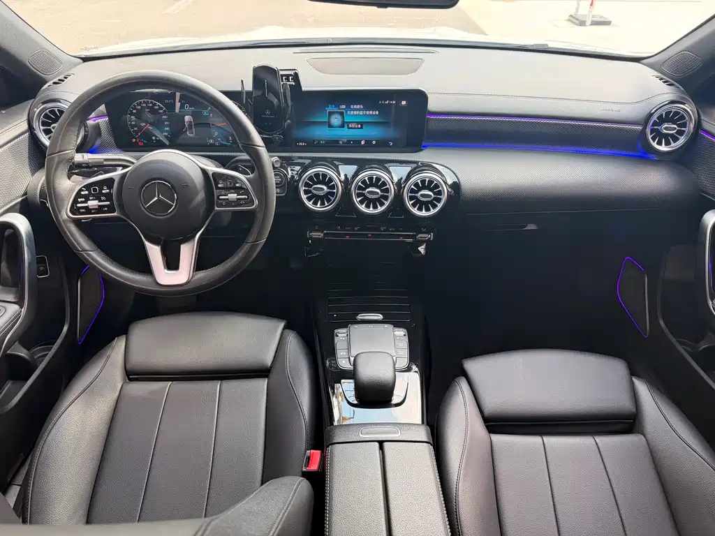 Mercedes-Benz A-Class — миниатюра 17