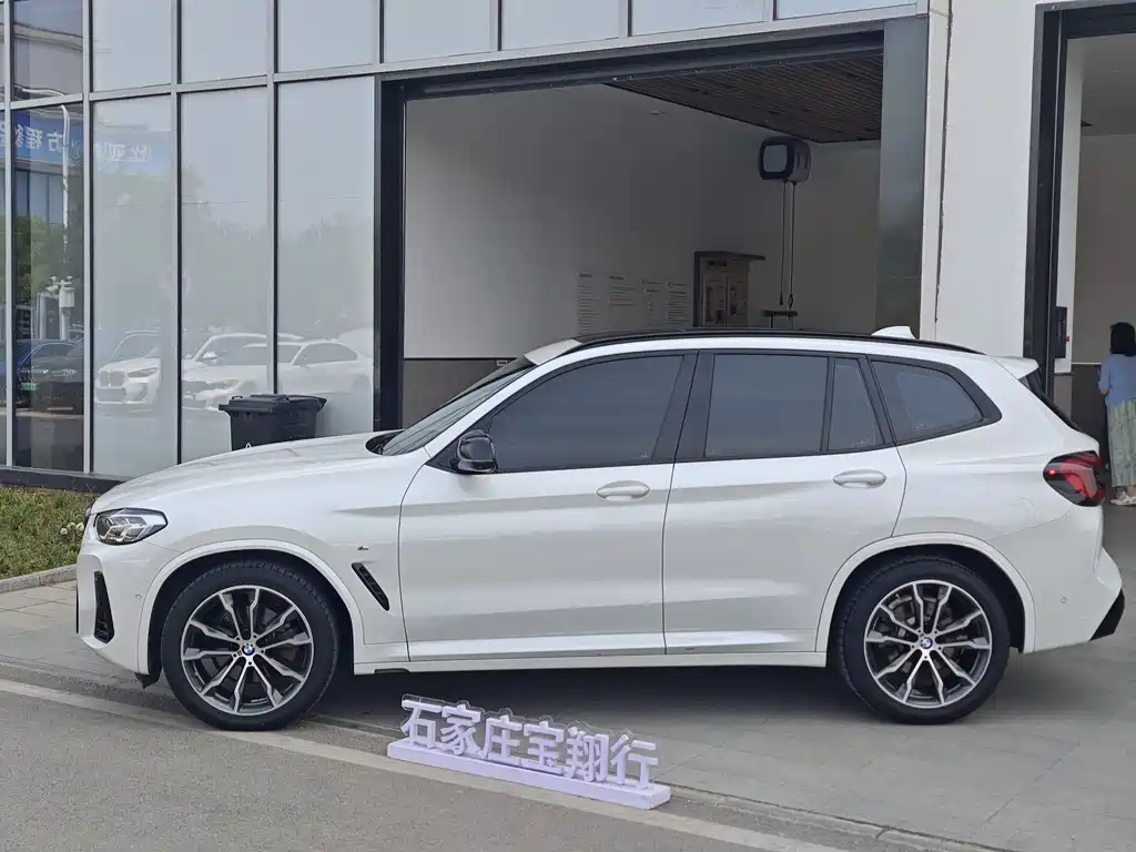 BMW X3 2023 xDrive30i Lead M