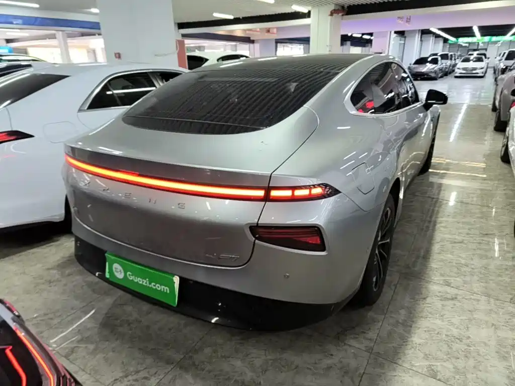 XPeng P7 — миниатюра 7