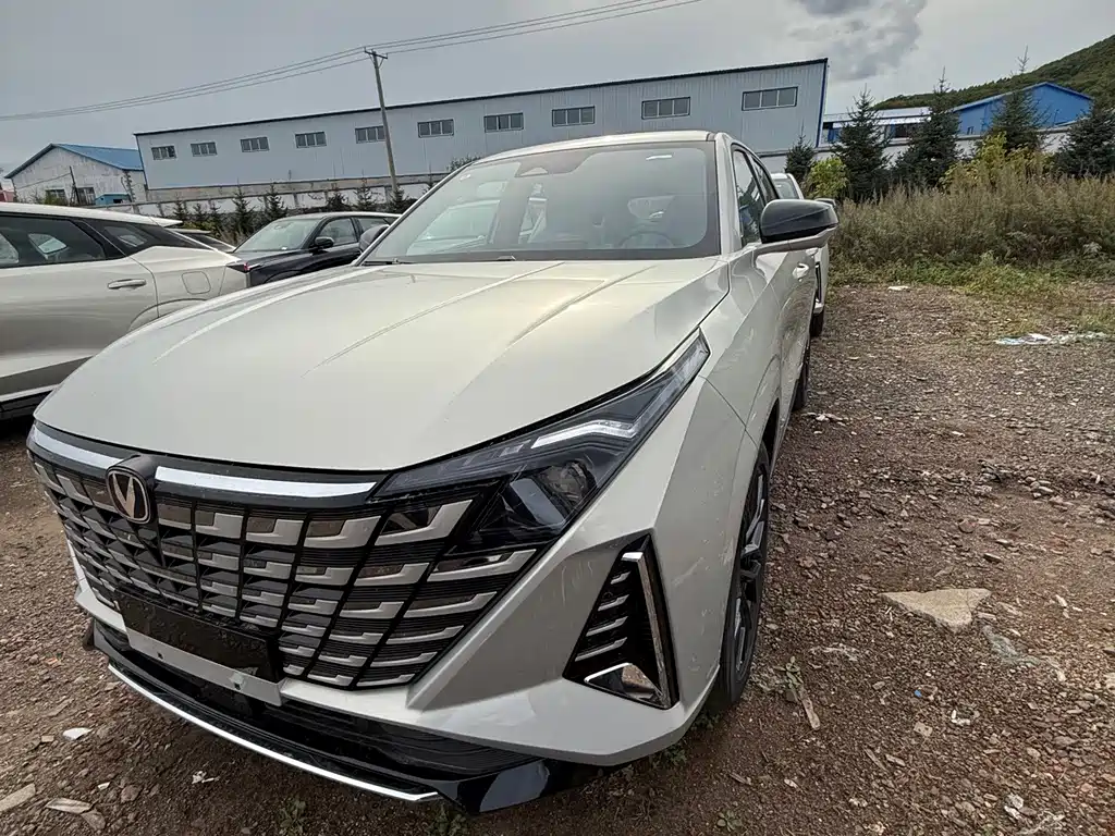 Changan UNI-Z — миниатюра 2