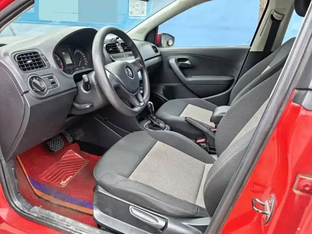 Volkswagen Polo — миниатюра 4