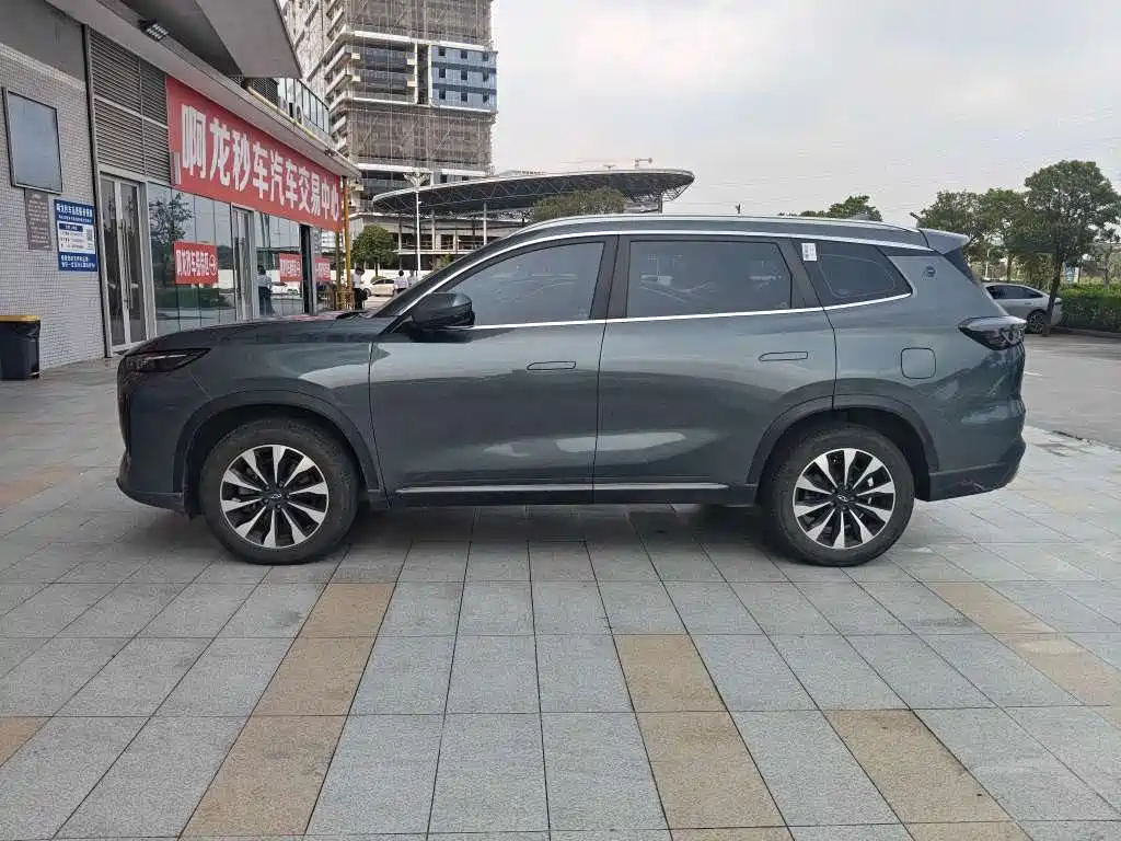 Chery Tiggo 8 PLUS — миниатюра 3