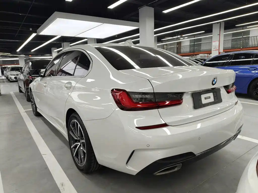 BMW 3 Series — миниатюра 12
