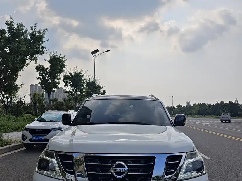 Nissan Patrol — миниатюра 2