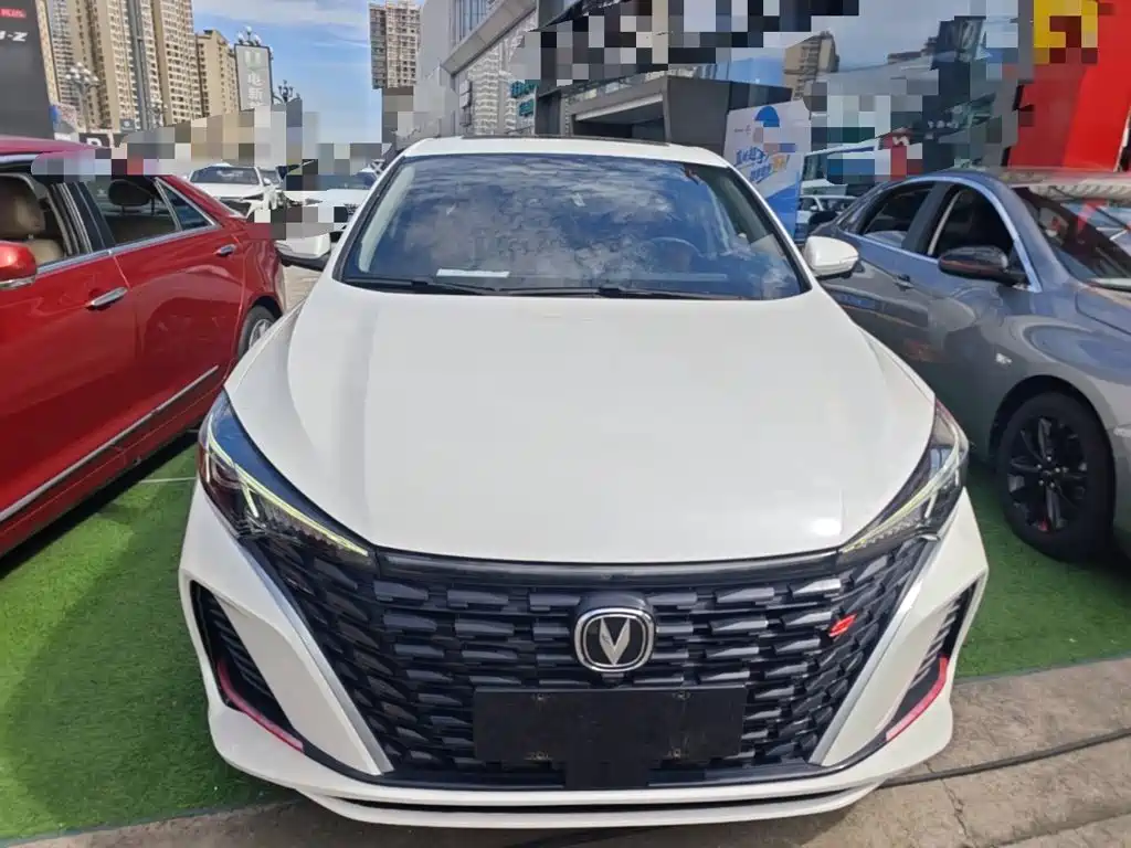 Changan Eado — миниатюра 3