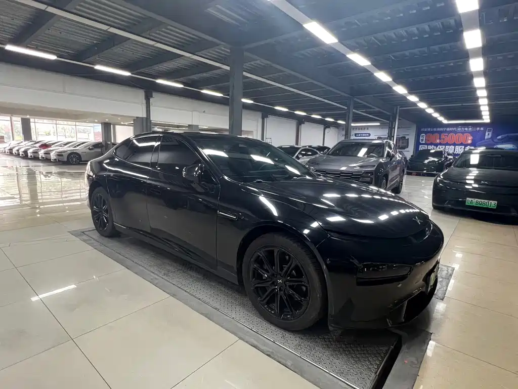 XPeng P7 — миниатюра 8
