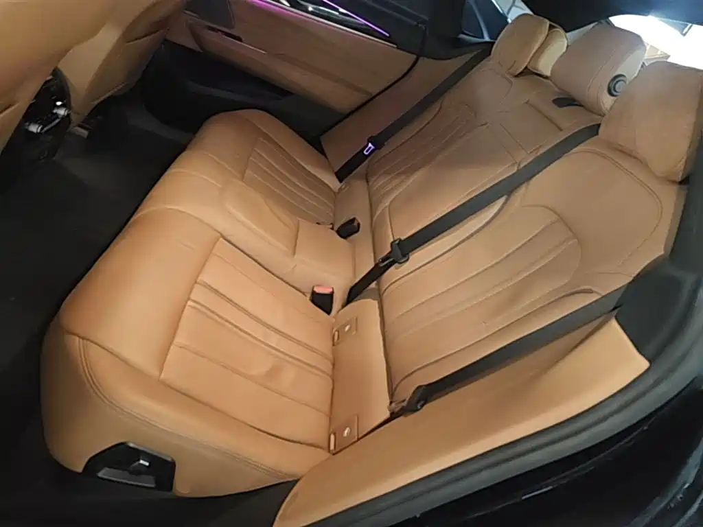 BMW 6 Series GT — миниатюра 17