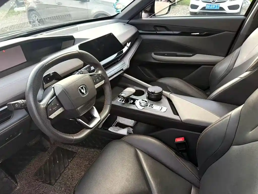 Changan UNI-V — миниатюра 5