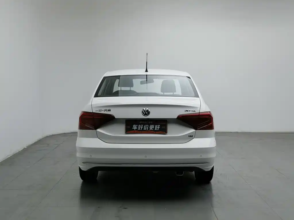 Volkswagen Jetta — миниатюра 4
