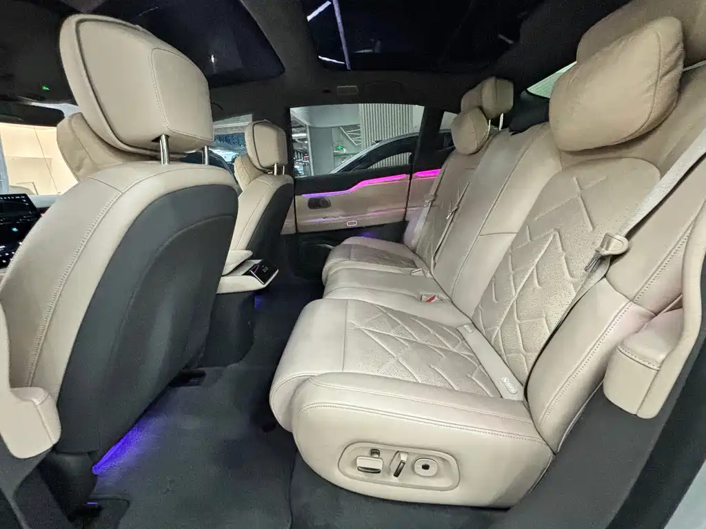 NIO ET7 — миниатюра 10
