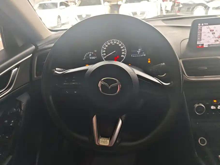 Mazda 3 Axela — миниатюра 15