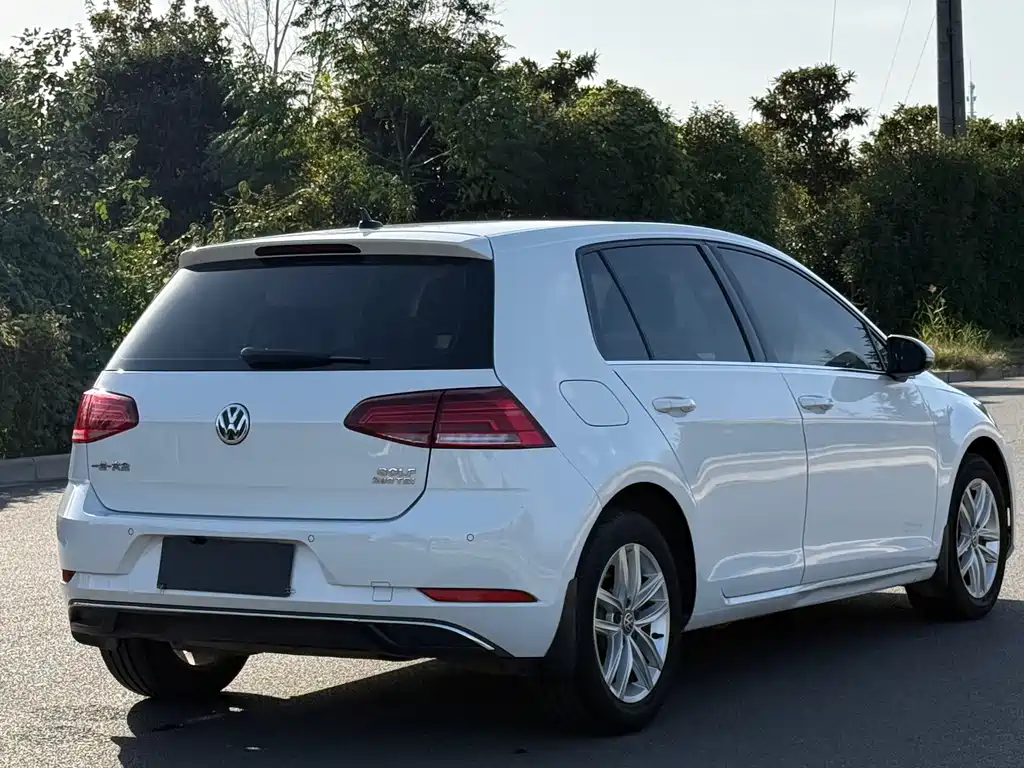 Volkswagen Golf — миниатюра 16