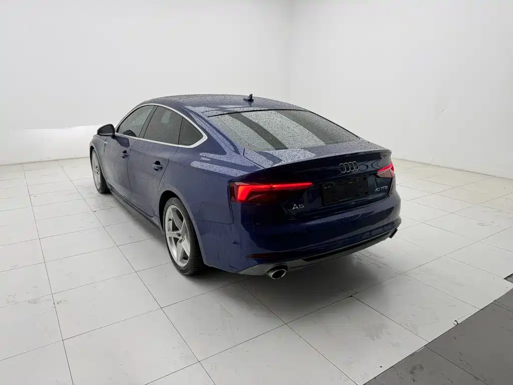 Audi A5 (Import) — миниатюра 7