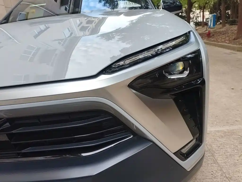 NIO ES8 — миниатюра 24