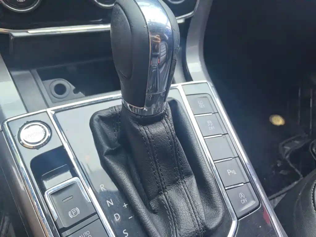 Volkswagen Passat — миниатюра 14