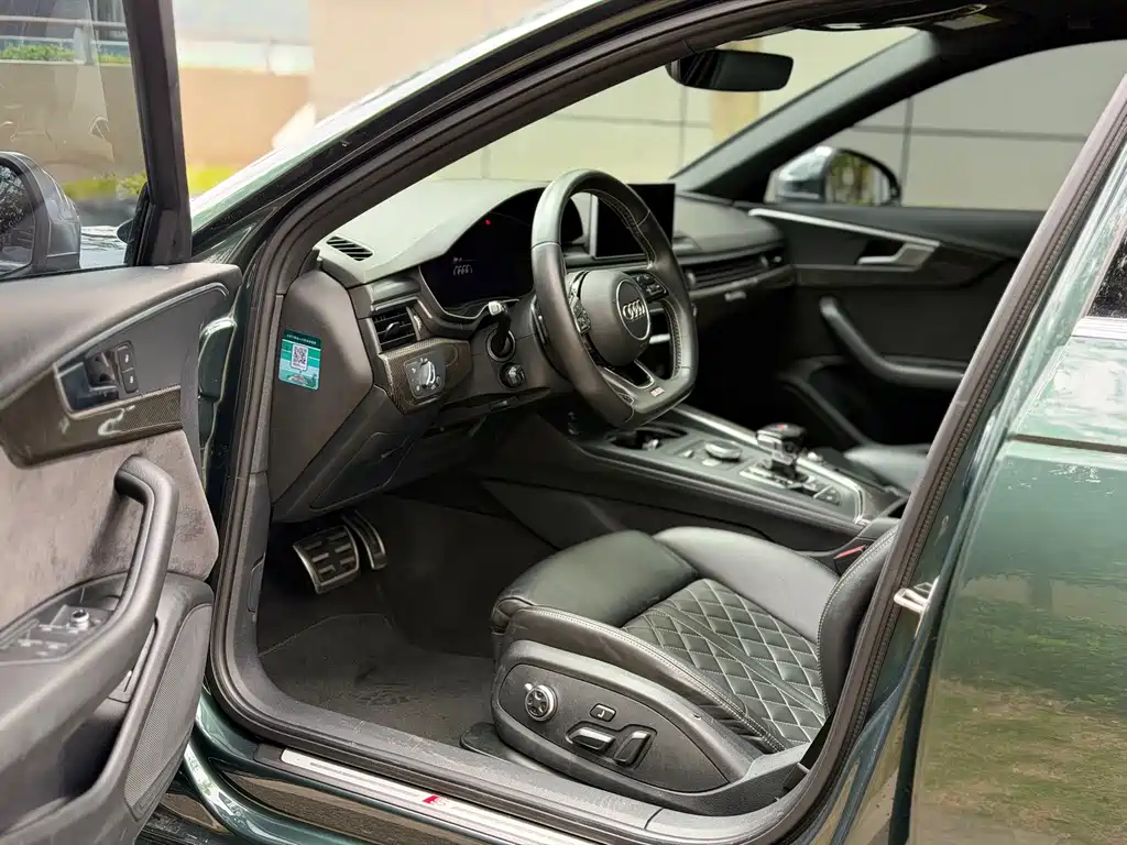 Audi S4 — миниатюра 12