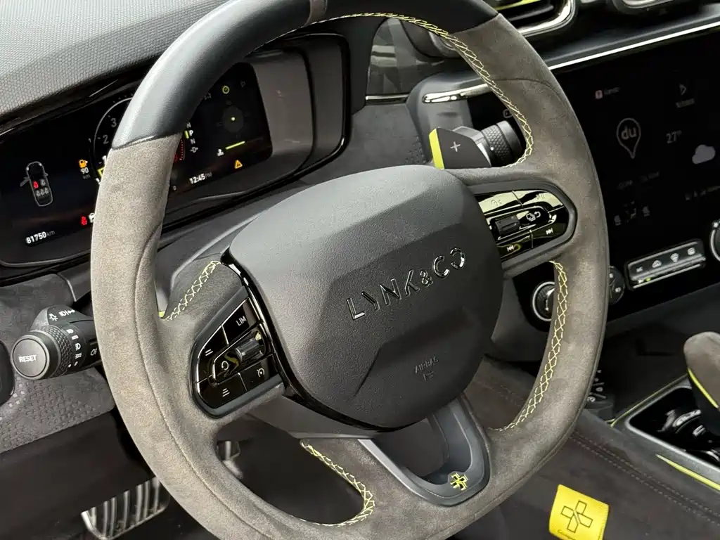 Lynk & Co 03 — миниатюра 11