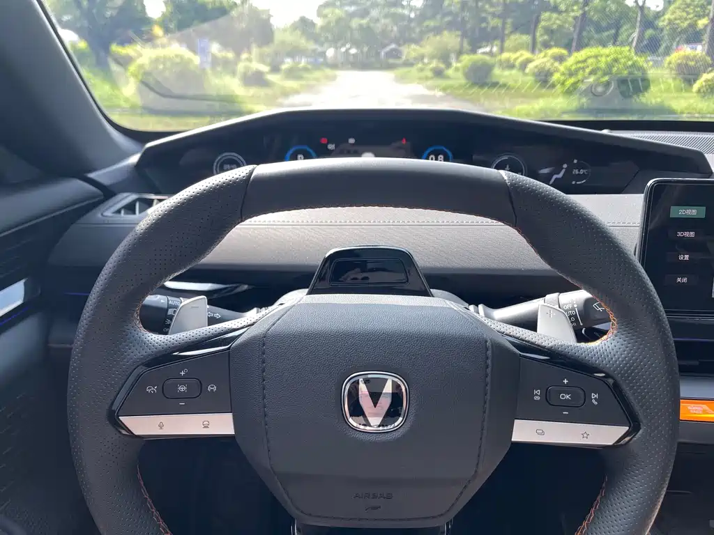 Changan UNI-V — миниатюра 9