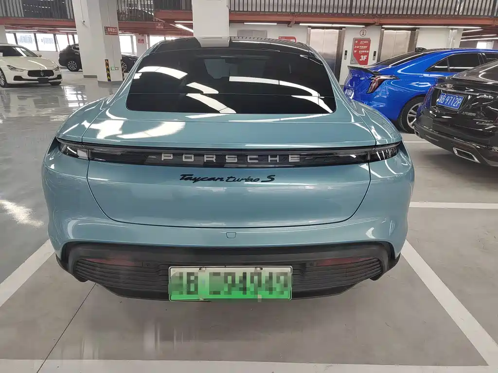 Porsche Taycan — миниатюра 14