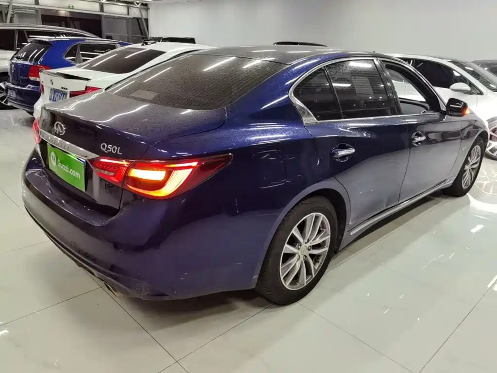 Infiniti Q50L — миниатюра 7
