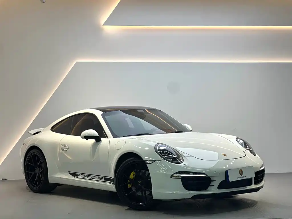 Porsche 911 2015 Carrera 3.4L Style Edition