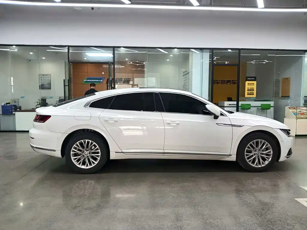 Volkswagen CC — миниатюра 6