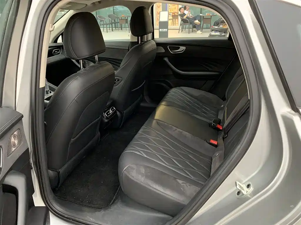 Roewe D7 — миниатюра 5