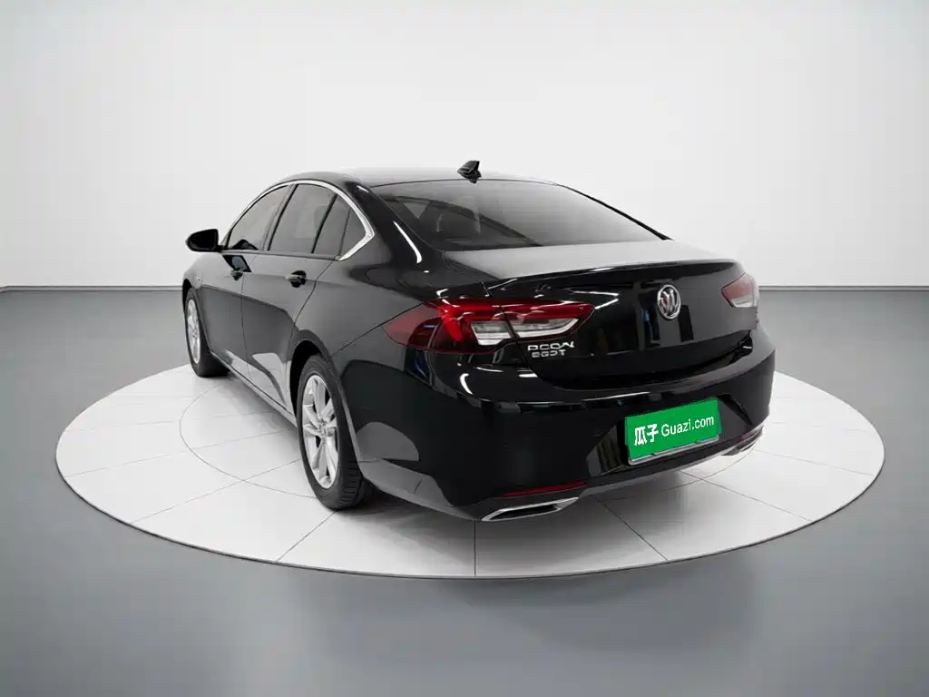 Buick Regal — миниатюра 5
