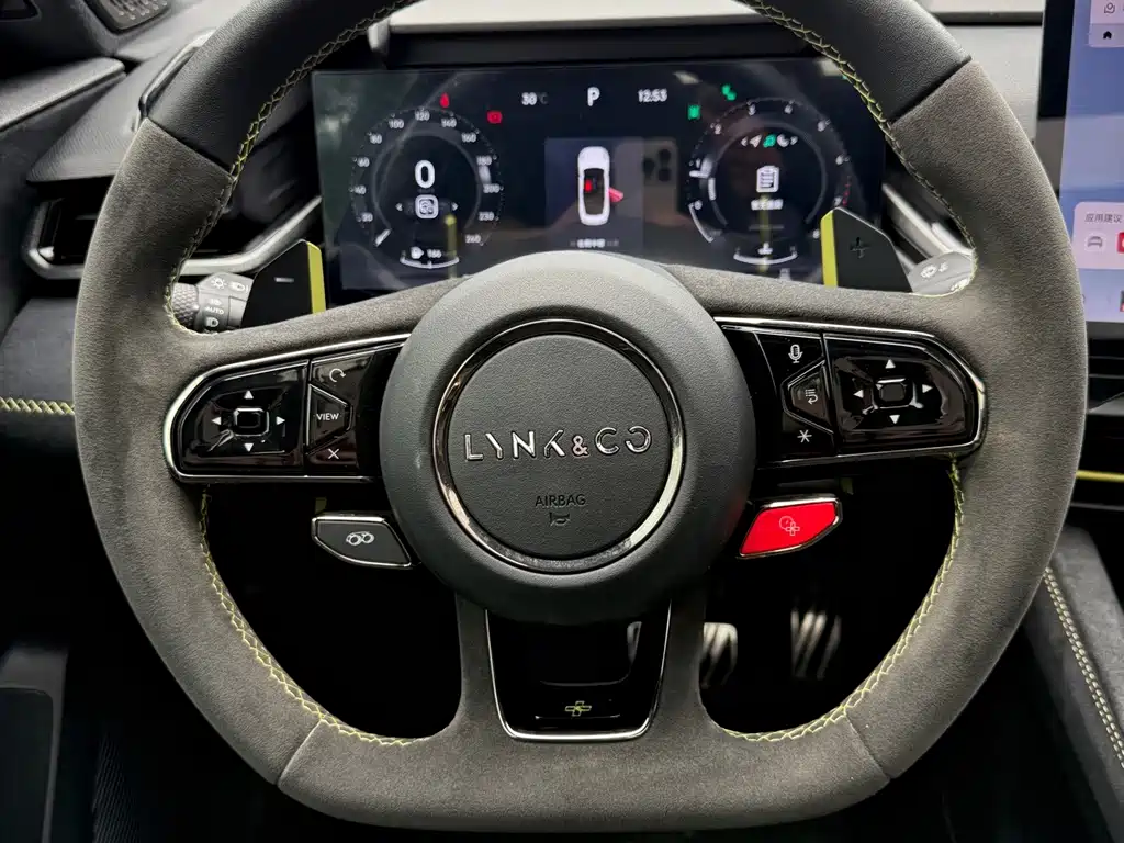 Lynk & Co 03 — миниатюра 22