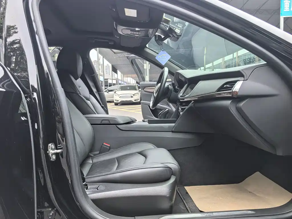 Cadillac CT6 — миниатюра 11