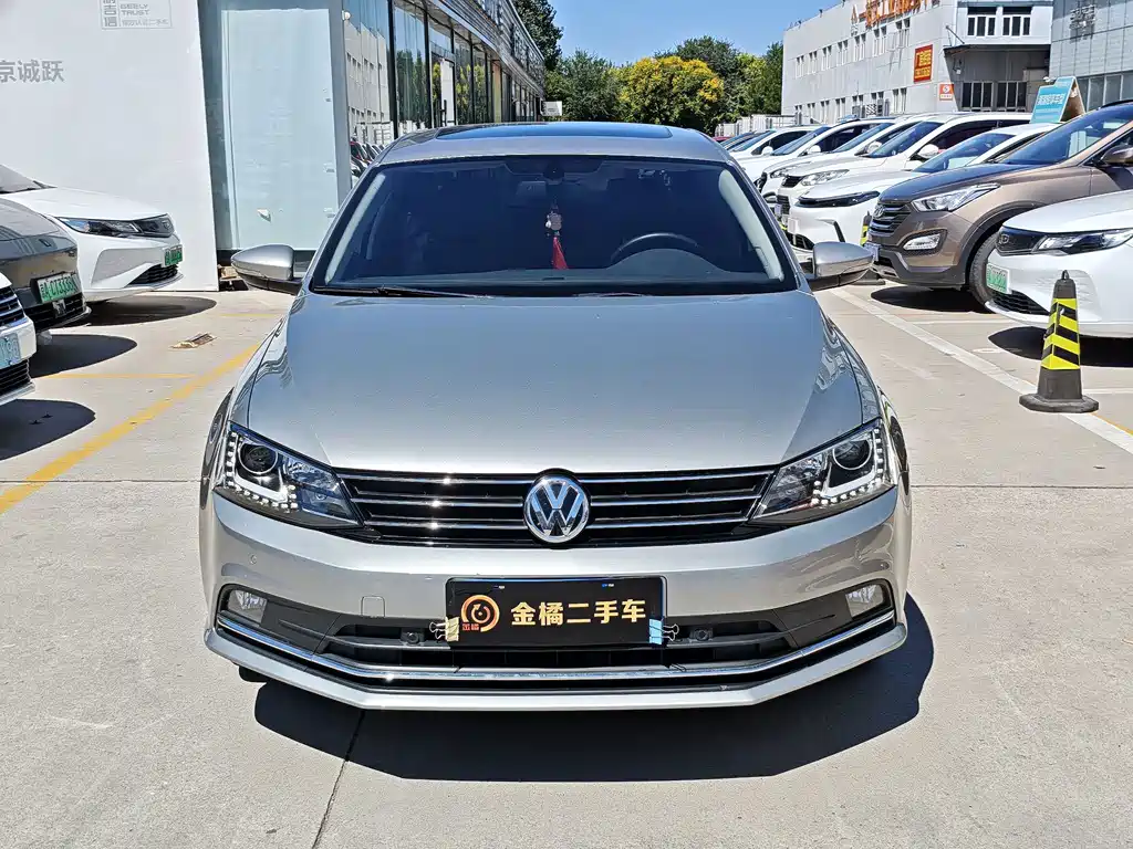 Volkswagen Sagitar — миниатюра 6