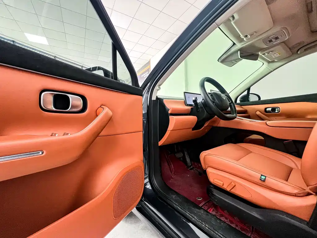 Leapmotor C16 2026 630 6 мест