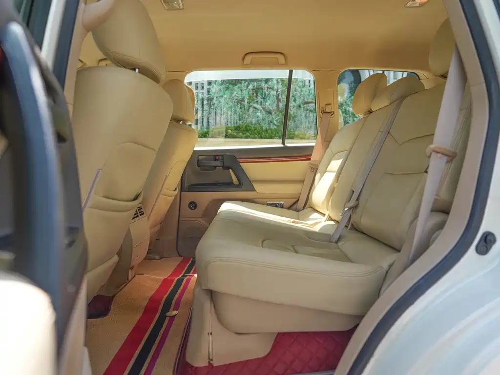 Toyota Land Cruiser — миниатюра 16