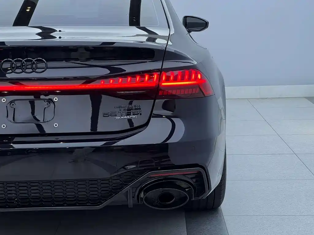 Audi A7L — миниатюра 4